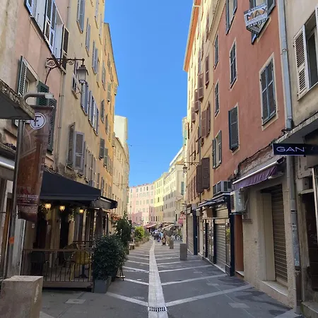 Cosy En Centre D'ajaccio Апартаменти